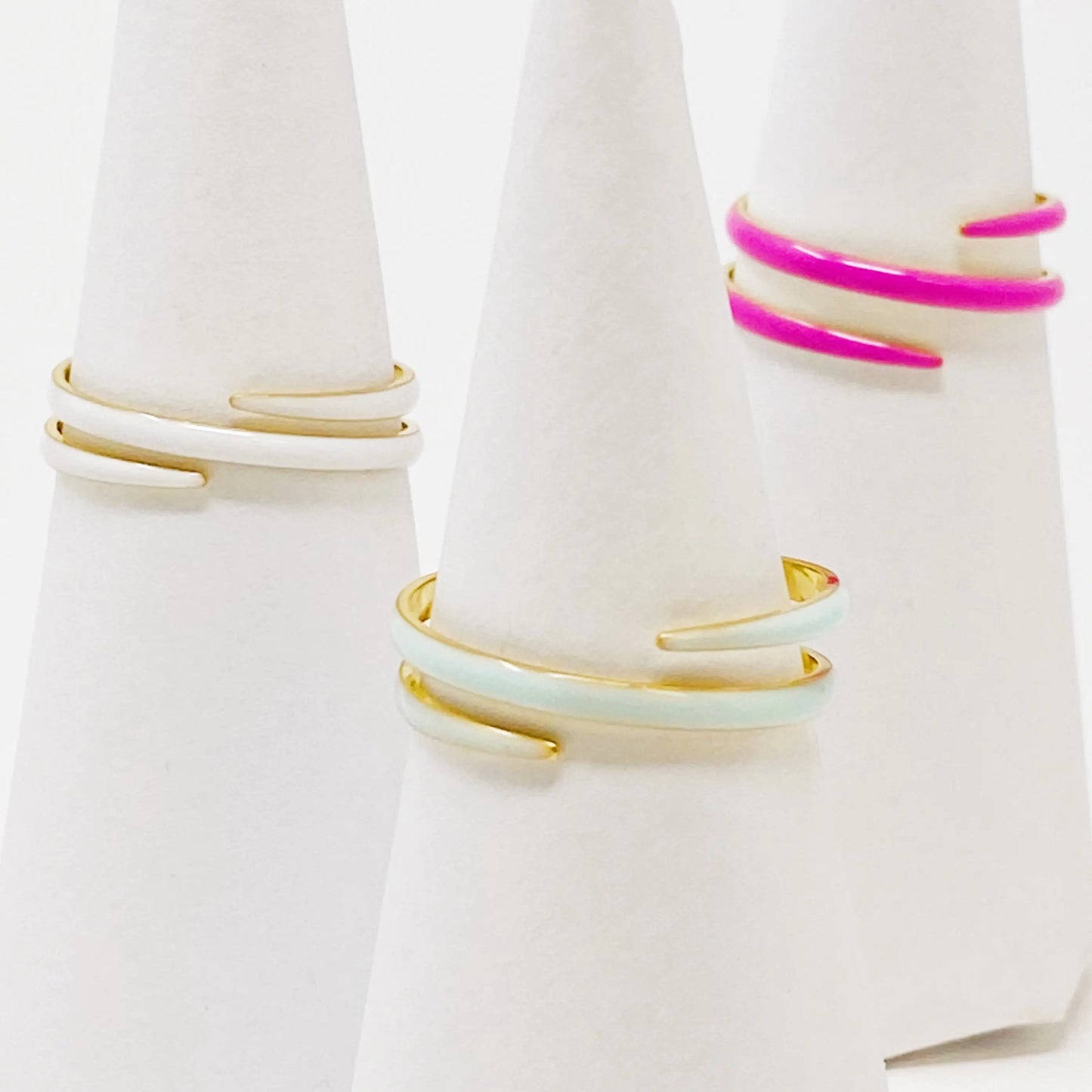 Never Fade Color Swirl Ring