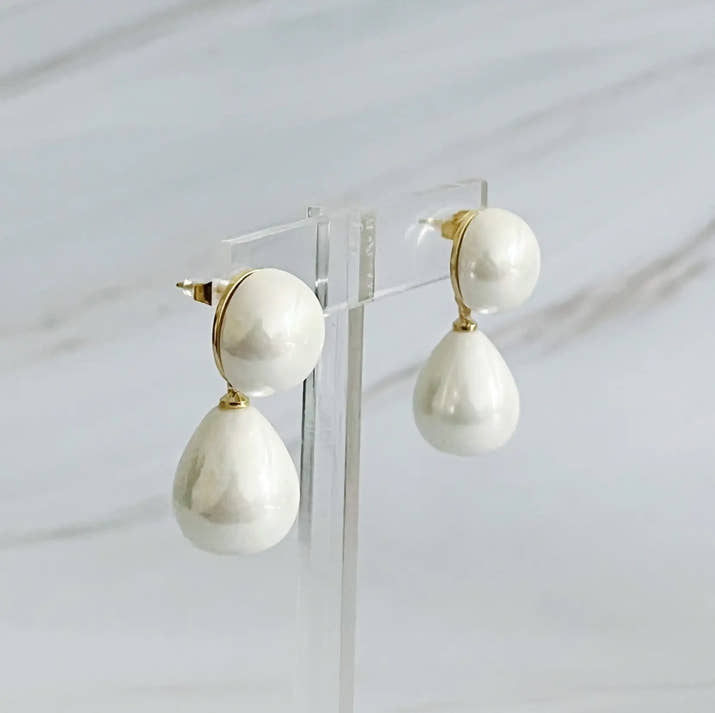 Teardrop Pearl Earrings